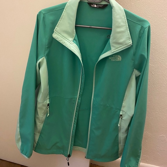 North Face Jacket - Picture 2 of 3